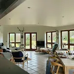 Ferienhaus Octagonal Thatched Forest House Near Herning